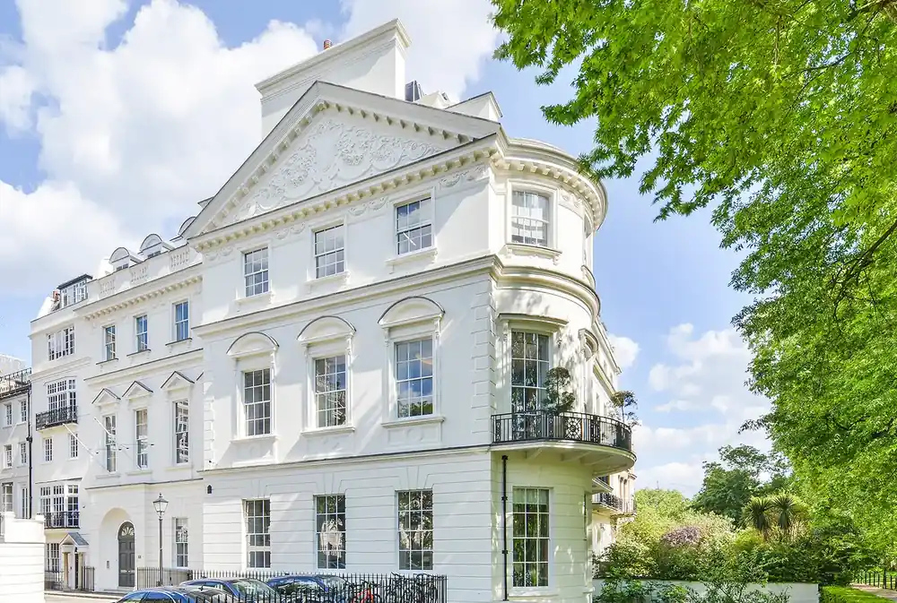 Stornoway House, Cheyne Capital's London headquarters building